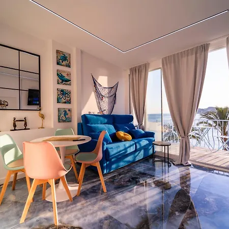 アパート Brisas Del Poniente ベニドルム