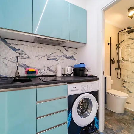 Brisas Del Poniente アパート ベニドルム